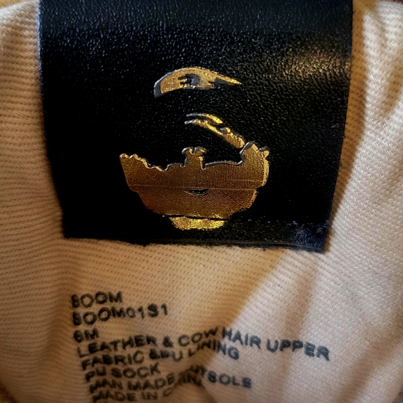 Steve Madden Brown and Tan Lace Up Boots Rugged Style - Picture 6 of 8